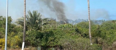 De nuevo... Se incendia el estero josefino