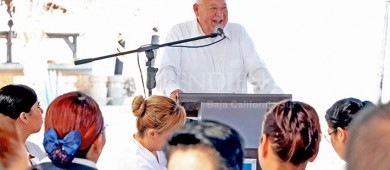 Celebra gobierno estatal al personal de enfermería