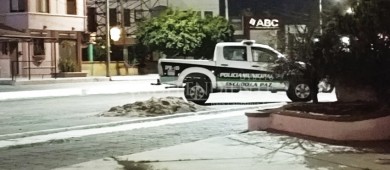 Nuevas estrategias; dejan estacionada unidad para “espantar” a delincuentes