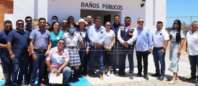 Cumple Leggs Castro su compromiso de un nuevo Panteón con habitantes de La Ribera