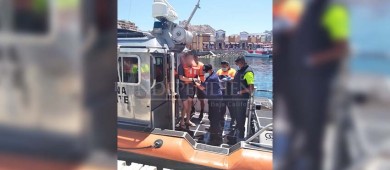 Por complicaciones de salud, extranjero es apoyado medicamente por personal naval en CSL