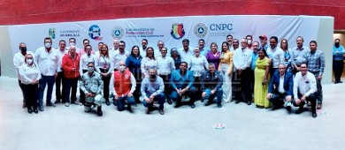 “En Los Cabos estamos listos para auxiliar, atender y apoyar a nuestra gente en caso del impacto de un ciclón”: alcalde Oscar Leggs