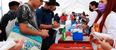 UABCS y SSBCS realizan Feria de la Salud para la comunidad universitaria