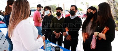 UABCS y SSBCS realizan Feria de la Salud para la comunidad universitaria