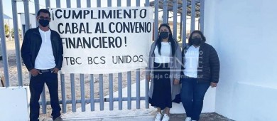 En paro laboral telebachilleratos de BCS: “gobernador no cumplió sus promesas”