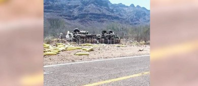 Fallece conductor en volcadura cerca de Loreto