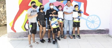 Equipos de Natación y Taekwondo locales competirán a nivel nacional