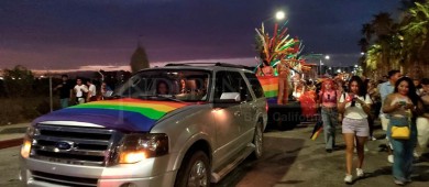 Cabo San Lucas se pinta de colores con la marcha LGBTQ+