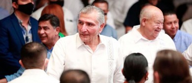 “A pensar en grandes obras”, invita Augusto López, mientras promete hasta un Tren Transpeninsular para BCS