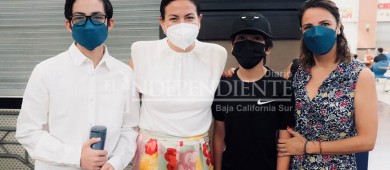 Inaugura Alcaldesa de La Paz la “Expo Emprenderos 2022”