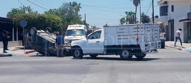 Aparatosos choques y volcaduras en La Paz
