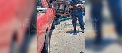 Aparatosos choques y volcaduras en La Paz