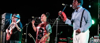Todo un éxito la presentación de “Noches Pegajosas” en el Malecón de La Paz