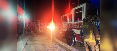 Amanece carro quemado en la colonia Diana Laura