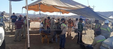 Continúa la huelga en la minera El Boleo