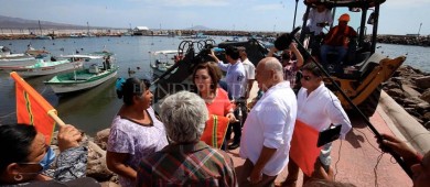 Pone en marcha gobernador Castro Cosío, obra de modernización de dársena en Loreto