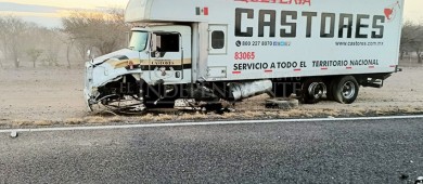 Tres lesionados deja aparatoso choque por la carreta a Comondú