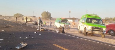 Tres lesionados deja aparatoso choque por la carreta a Comondú