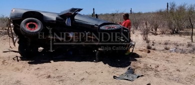 Una persona prensada y 8 lesionadas saldo de aparatoso choque en Comondú