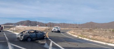 Muere una mujer en accidente automovilístico en carretera a CSL