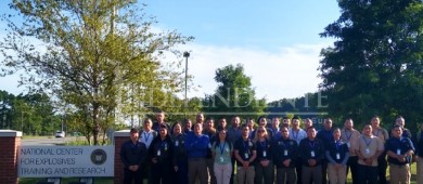 Reciben peritos de la PGJE curso de capacitación para procesar escenarios post explosión