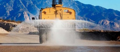 Celebra CMIC acuerdo para que no se utilice agua potable en la obra civil