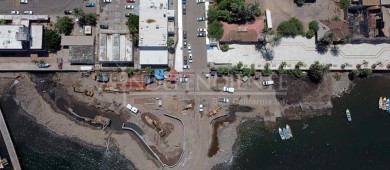 En Santa Rosalía, supervisa Castro Cosío construcción de hospital y dársena de API