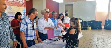 Inicia gobierno de BCS entrega de apoyos al sector acuícola de Comondú