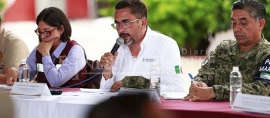 Tormenta tropical “Javier”, mantiene trayectoria alejándose de costas de BCS