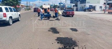 Gobierno del Estado y Ayuntamiento, atienden de manera emergente vialidades de La Paz