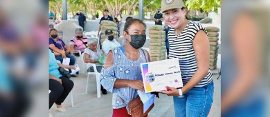 Beneficia Ayuntamiento de La Paz a 62 familias de la comunidad de El Carrizal