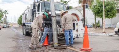 Concluye OOMSAPAS La Paz con los trabajos de drenaje en Mulegé