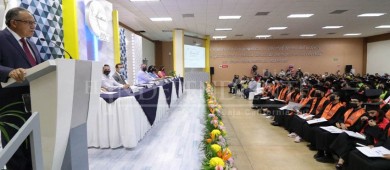 UABCS celebra ceremonias de graduación del Campus La Paz