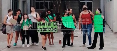 “Aborto legal y seguro”, la exigencia de mujeres en Los Cabos y La Paz
