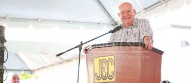 Reconoce Castro Cosío a los camineros en su día; compromete mejorar condiciones laborales