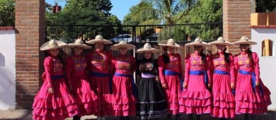 Viaja escaramuza charra guadalupana al nacional de Zacatecas