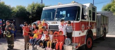 Participan Bomberos en la Mini Feria Infantil “Tu Seguridad nos une”
