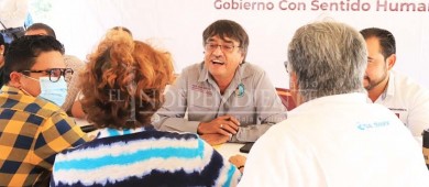 Con inicio de obra de reencarpetado, el Gobierno con sentido humano llega a Puerto Nuevo con atención directa a la ciudadanía