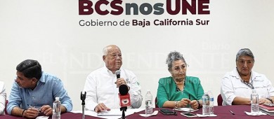 Pido “con el corazón” sigan luchando, pero dando clases: Castro Cosío