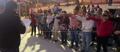 Conforma SSPE red preventiva de violencia en colonia Vista Hermosa