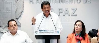 “Prefabricadas” las denuncias que interpuso Armando Martínez: Esthela Ponce