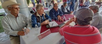 Continúa Castro Cosío atendiendo a la población mediante las Audiencias Públicas