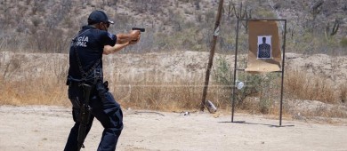 Realiza policía municipal prácticas de tiro