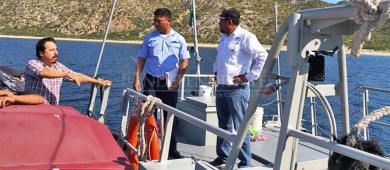 Mediante operativo retienen embarcación y equipo por realizar pesca en un área natural protegida