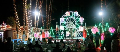 Encienden luces en villa navideña del ISIFE