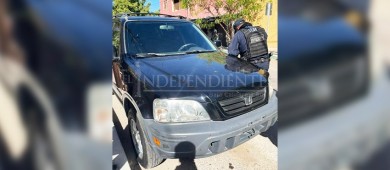 Fue detenido Eduardo “N” por conducir un carro con reporte de robo