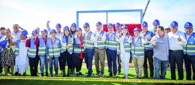 Tras años de espera, colocan la primera piedra de la Nueva Desaladora de CSL