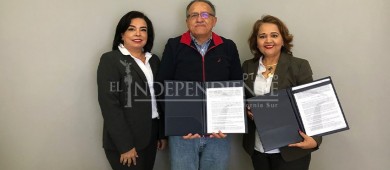 Signan convenio de trabajo UABCS y TELECOMM