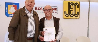 Entrega el gobernador Castro Cosío, nombramientos en la Junta Estatal de Caminos