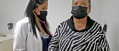 Continúan en BCS con pruebas para detección de cáncer de útero en Centros de Salud